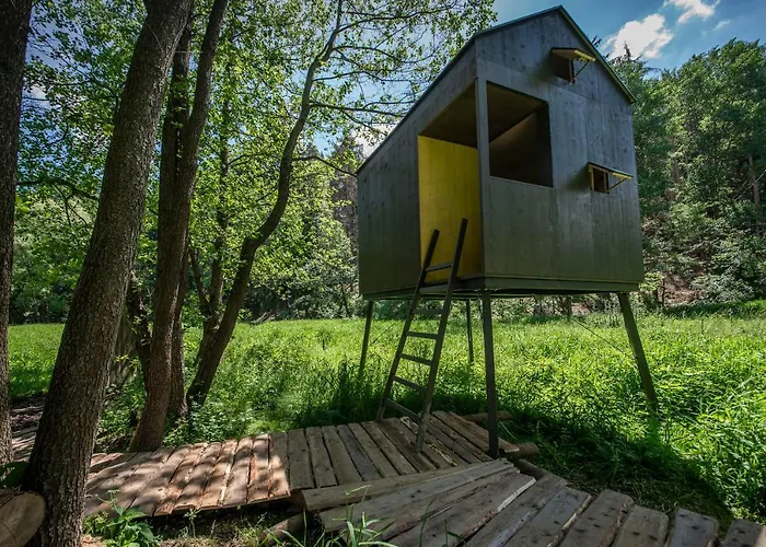 Landhuis Samota Hojsin *