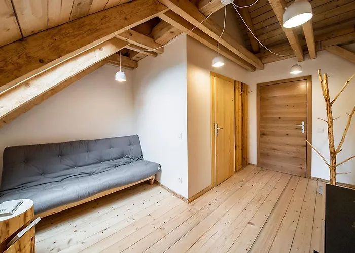 Samota Hojsin * Neustupov