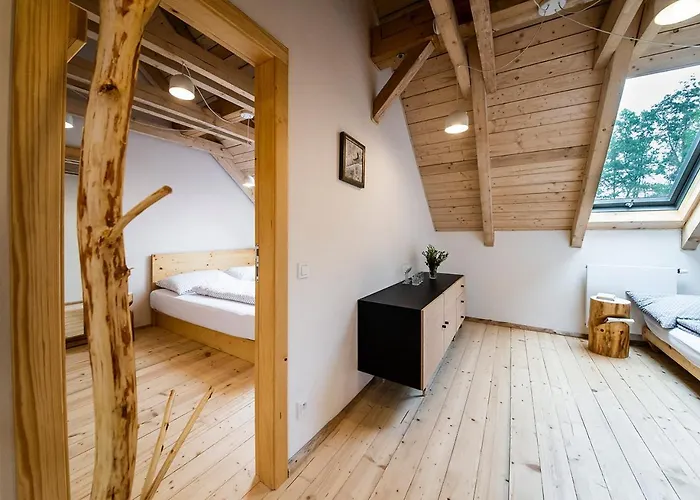 Landhuis Samota Hojsin *